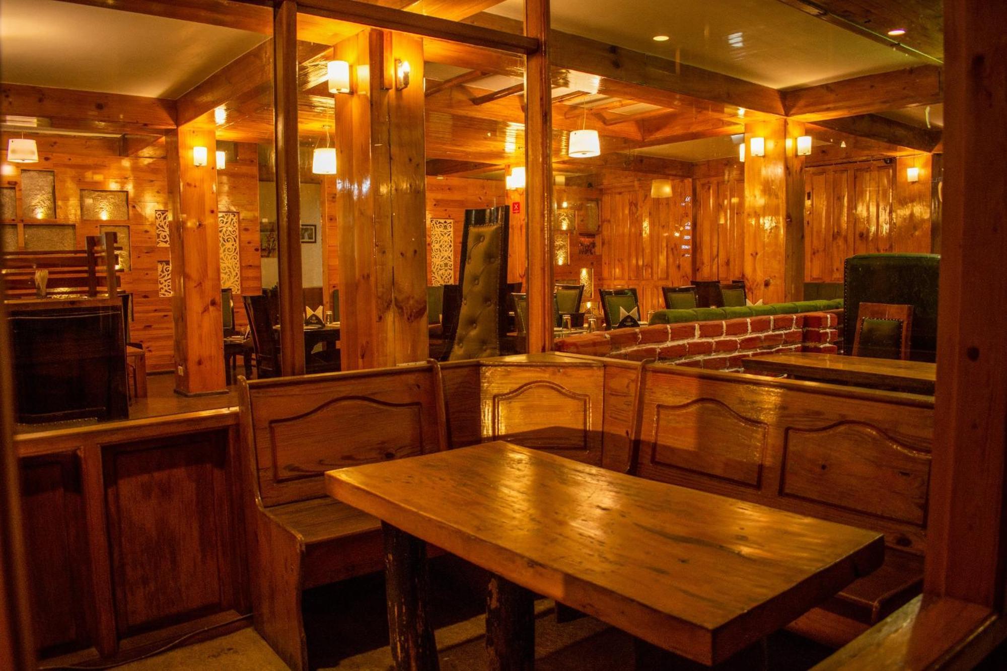 The Whispering Inn Resort And Bar Manāli Kültér fotó